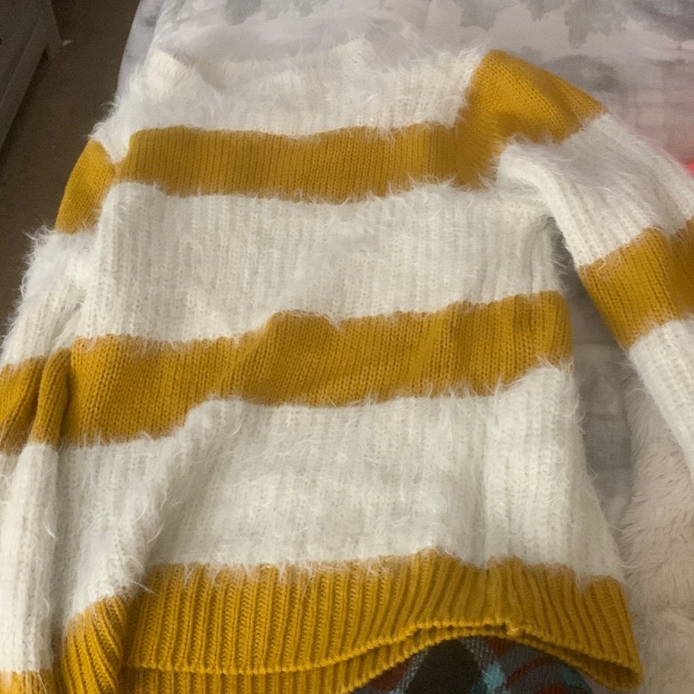 “Chelsea & Violet girls” sweater